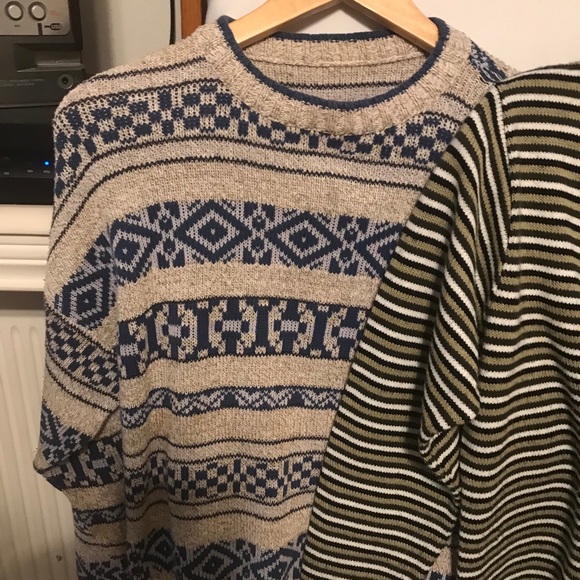 5 sweaters - Picture 2 of 5
